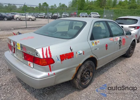2001 Toyota Camry Le/Xle from USA, damaged, VIN JT2BG28K110541221